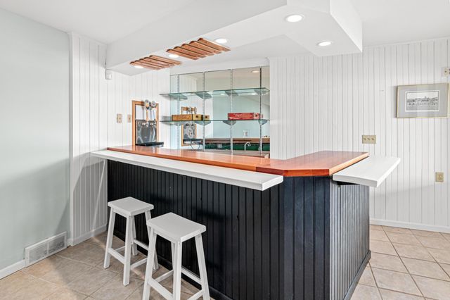 64 E Golden Lake Road, Circle Pines, MN 55014