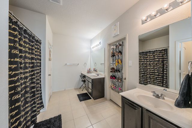 5412 Sea Cove Lane, Denton, TX 76208