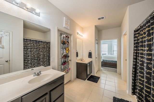 5412 Sea Cove Lane, Denton, TX 76208