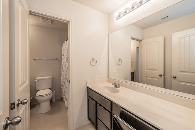 5412 Sea Cove Lane, Denton, TX 76208