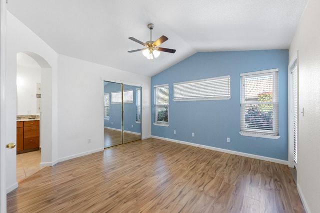 8600 Heritage Hill Dr, Elk Grove, CA 95624