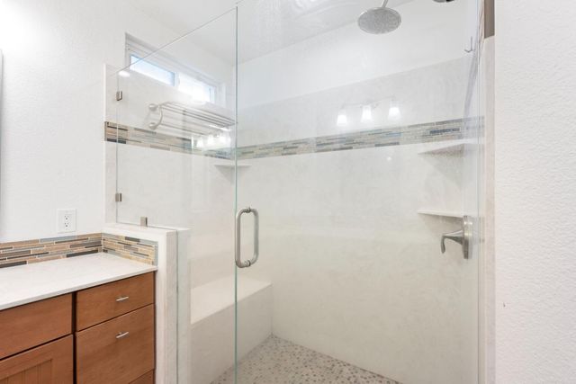 8600 Heritage Hill Dr, Elk Grove, CA 95624