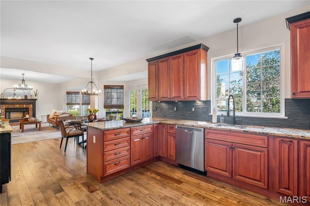 318 Copper Tree Court, O'fallon, MO 63368