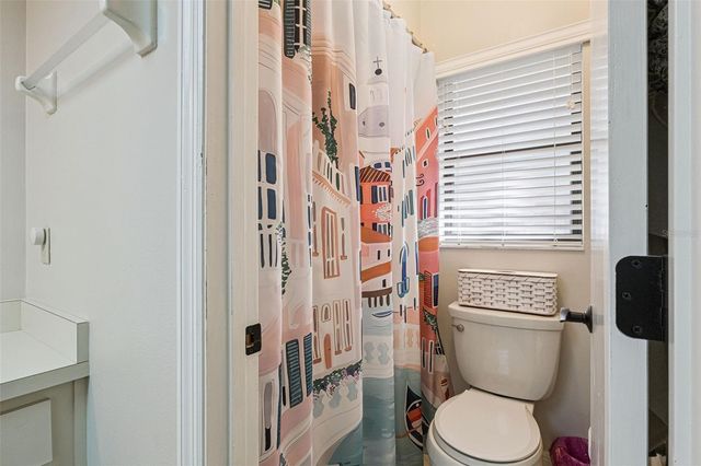 1105 N VALENCIA AVENUE, Howey In The Hills, FL 34737