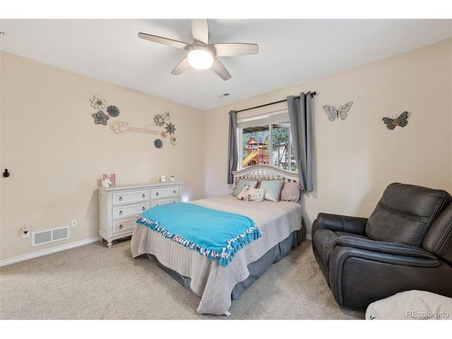 15595 Falcon Ridge Ct, Colorado Springs, CO 80921