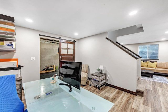 1231 S GREENWOOD AVENUE, Green Bay, WI 54304