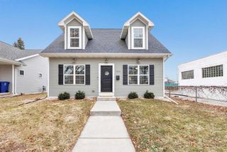 1231 S GREENWOOD AVENUE, Green Bay, WI 54304