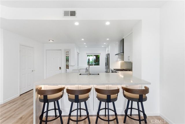 16291 Countess 115, Huntington Beach, CA 92649