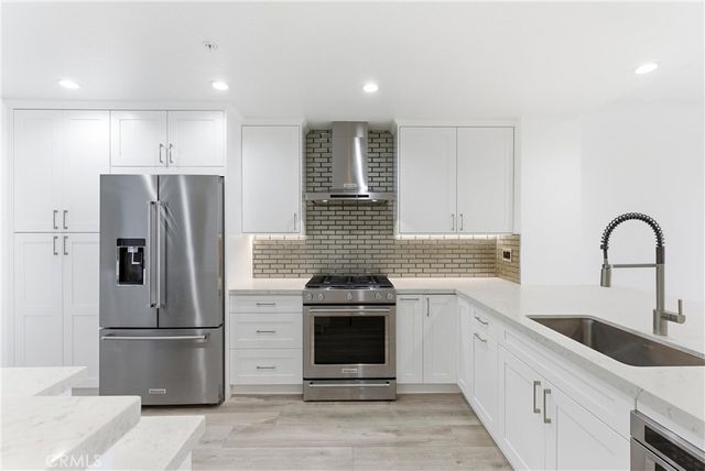 16291 Countess 115, Huntington Beach, CA 92649