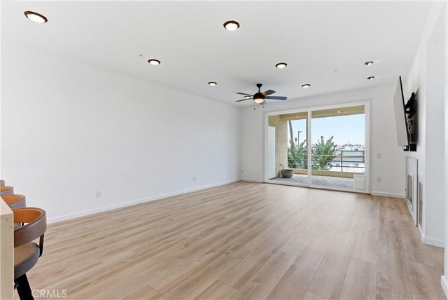 16291 Countess 115, Huntington Beach, CA 92649