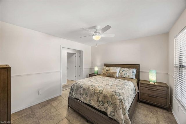 2529 Kings Lake BLVD, Naples, FL 34112