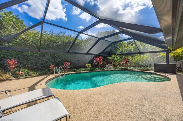 2529 Kings Lake BLVD, Naples, FL 34112