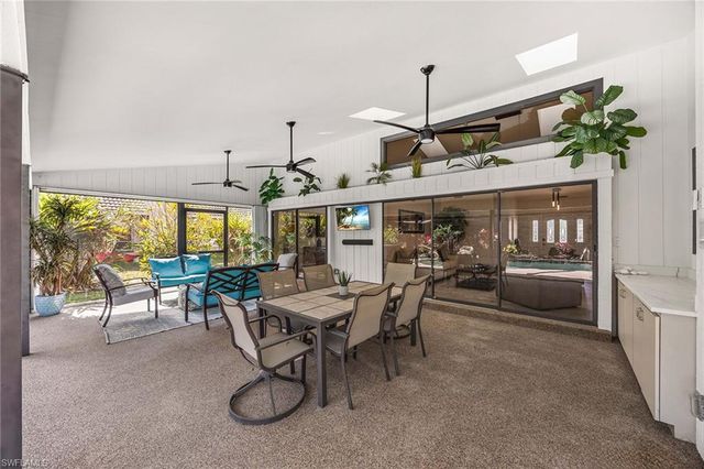 2529 Kings Lake BLVD, Naples, FL 34112