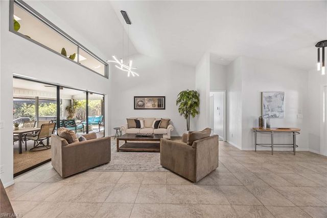 2529 Kings Lake BLVD, Naples, FL 34112