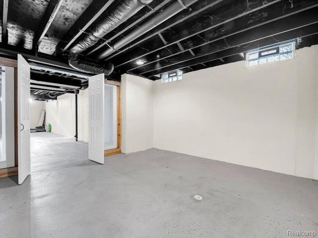41772 E Glade Road 41, Canton, MI 48187