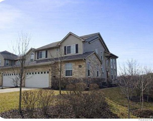 41772 E Glade Road 41, Canton, MI 48187