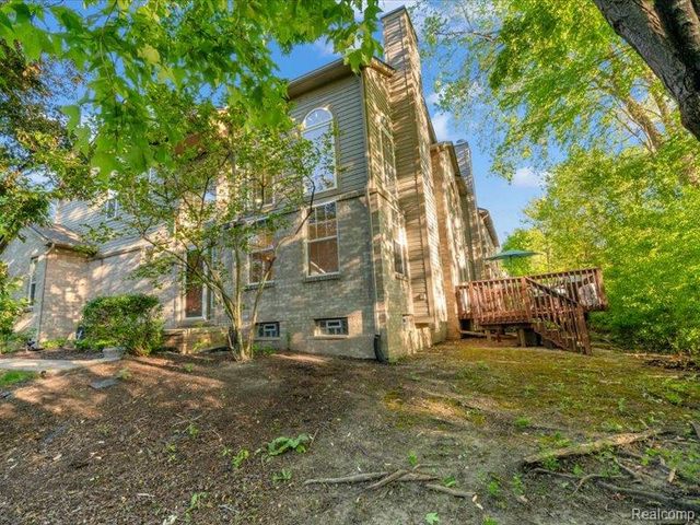 41772 E Glade Road 41, Canton, MI 48187