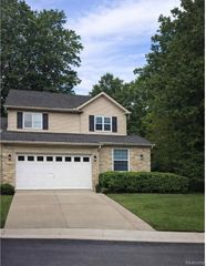 41772 E Glade Road 41, Canton, MI 48187