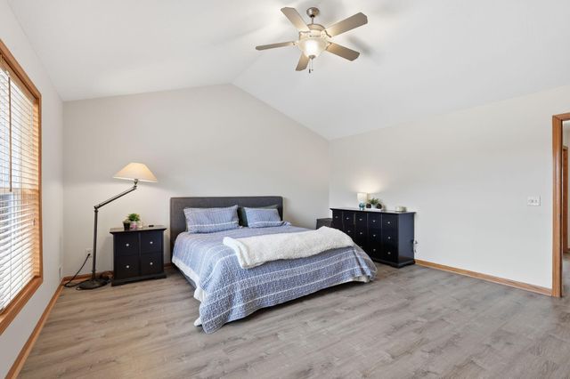 18838 Irvona Avenue, Lakeville, MN 55044