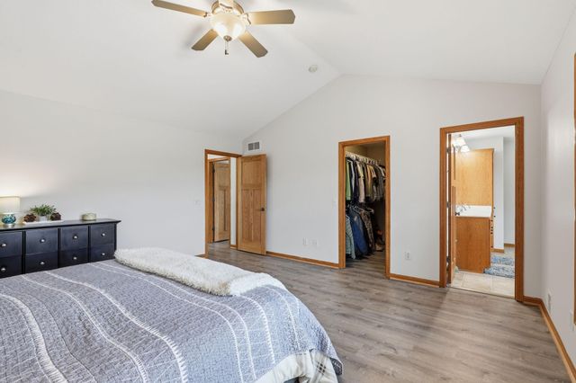 18838 Irvona Avenue, Lakeville, MN 55044