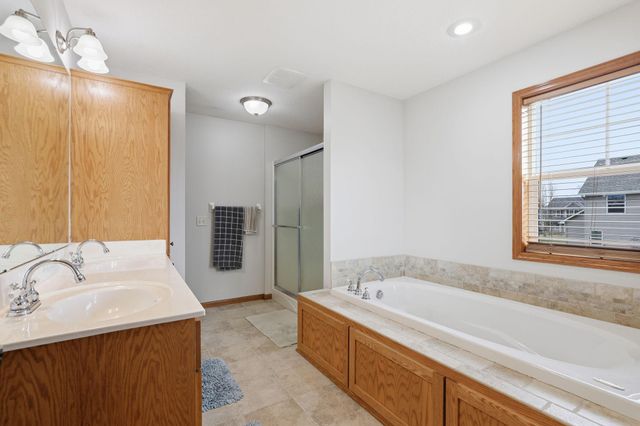 18838 Irvona Avenue, Lakeville, MN 55044