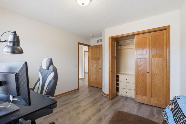 18838 Irvona Avenue, Lakeville, MN 55044