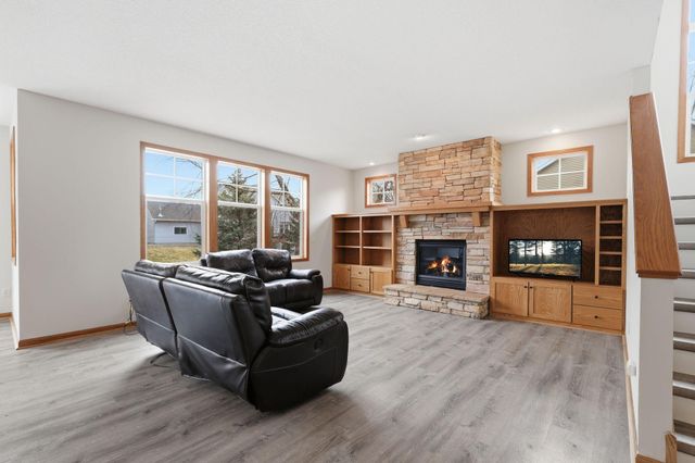 18838 Irvona Avenue, Lakeville, MN 55044