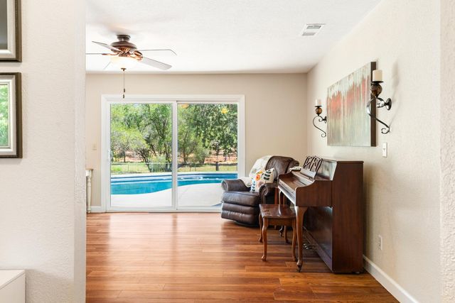7845 Jeannie Ct, Loomis, CA 95650