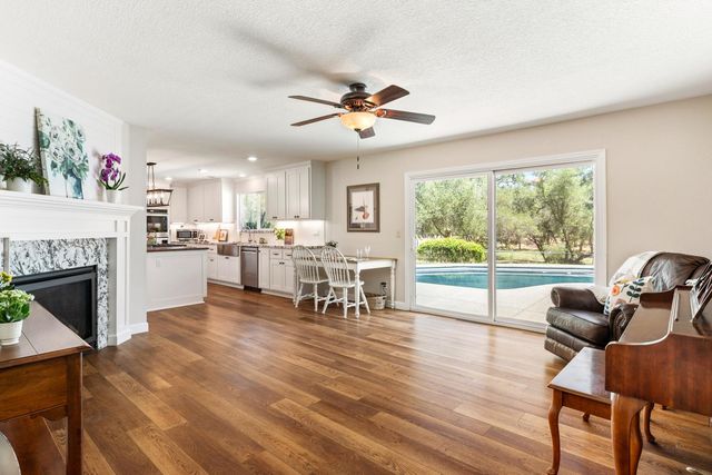 7845 Jeannie Ct, Loomis, CA 95650