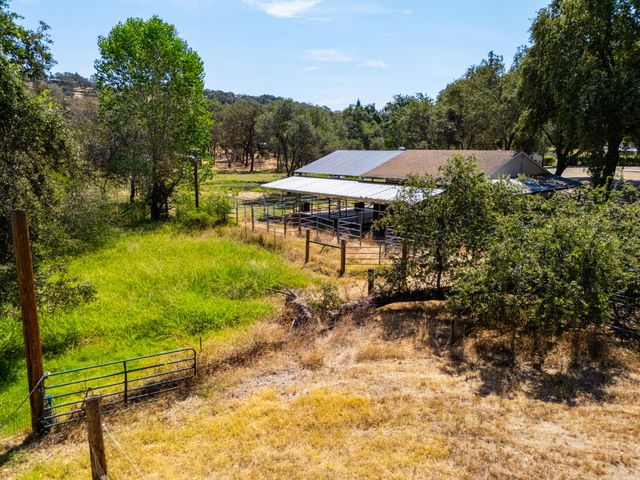 7845 Jeannie Ct, Loomis, CA 95650