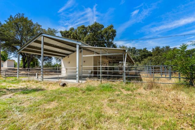 7845 Jeannie Ct, Loomis, CA 95650