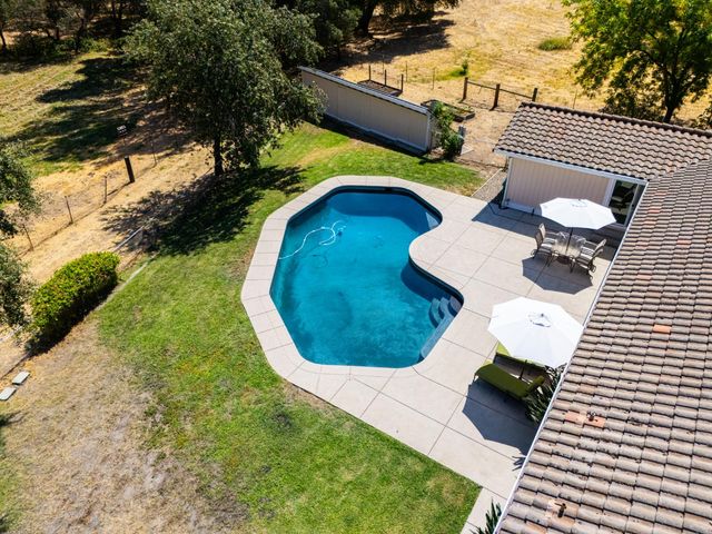 7845 Jeannie Ct, Loomis, CA 95650