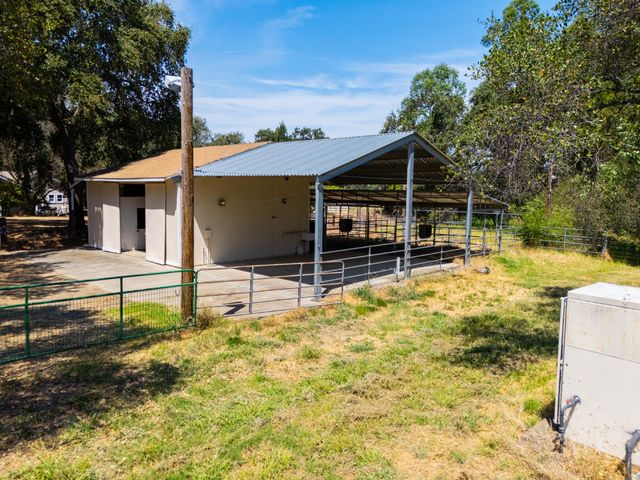 7845 Jeannie Ct, Loomis, CA 95650