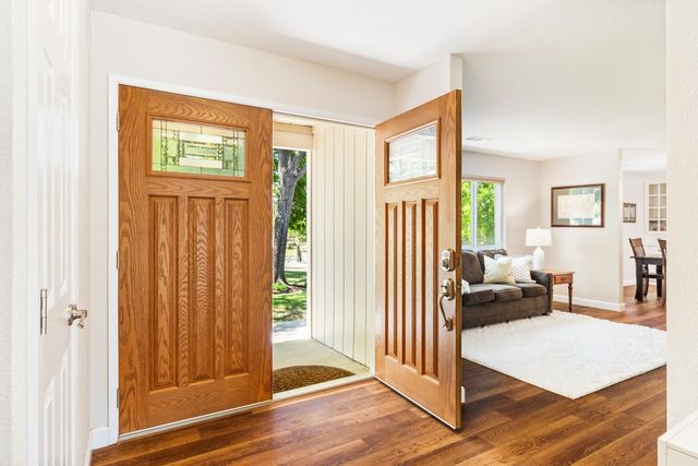 7845 Jeannie Ct, Loomis, CA 95650