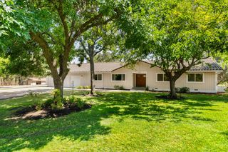 7845 Jeannie Ct, Loomis, CA 95650