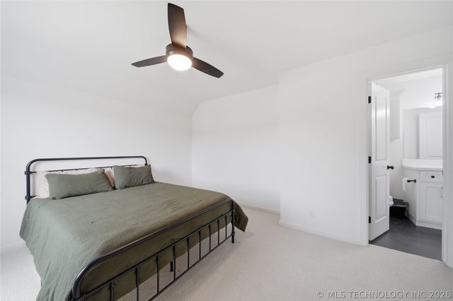 18951 E Orchard Circle, Catoosa, OK 74015