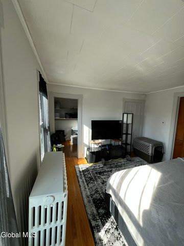 36 Kinloch Avenue, Troy, NY 12180