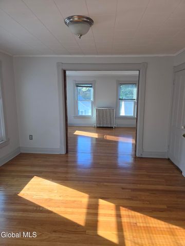 36 Kinloch Avenue, Troy, NY 12180