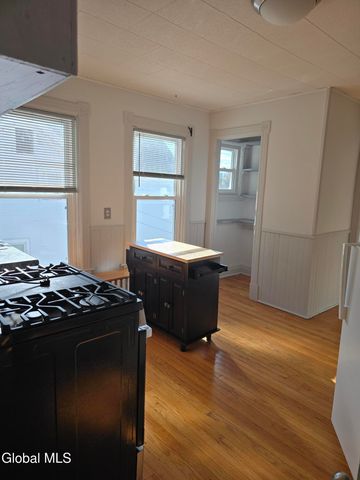 36 Kinloch Avenue, Troy, NY 12180