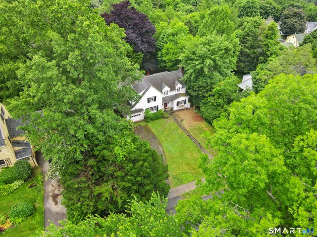 571 Willow Street, Waterbury, CT 06710