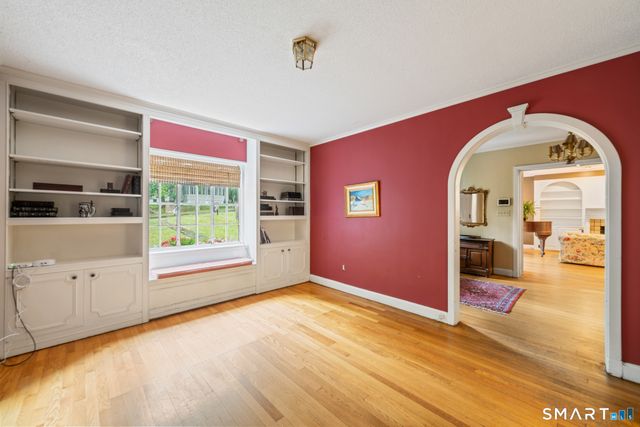 571 Willow Street, Waterbury, CT 06710
