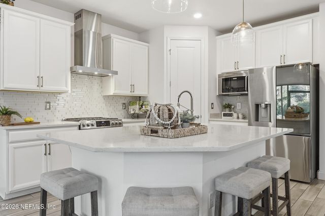 270 CLIFTON BAY Loop, St. Johns, FL 32259