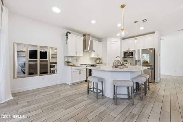 270 CLIFTON BAY Loop, St. Johns, FL 32259