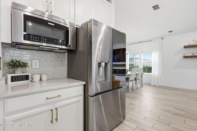 270 CLIFTON BAY Loop, St. Johns, FL 32259