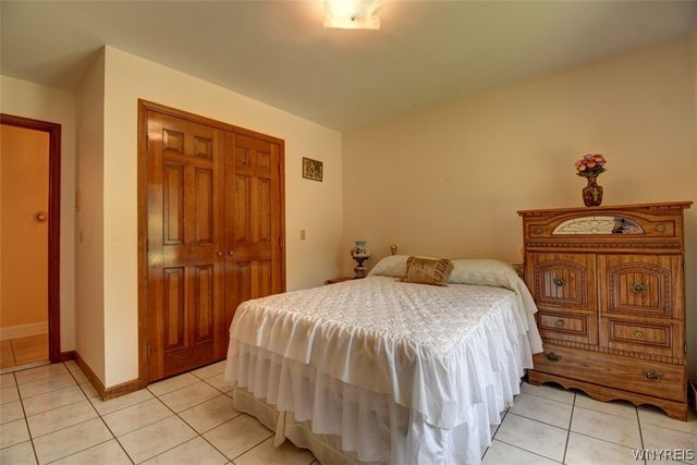 1835 North Forest Road, Amherst, NY 14221