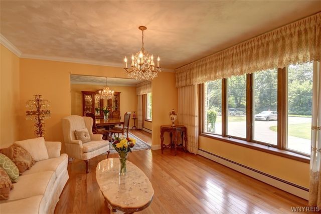 1835 North Forest Road, Amherst, NY 14221