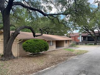 6710 Circle S RD Unit A, Austin, TX 78745