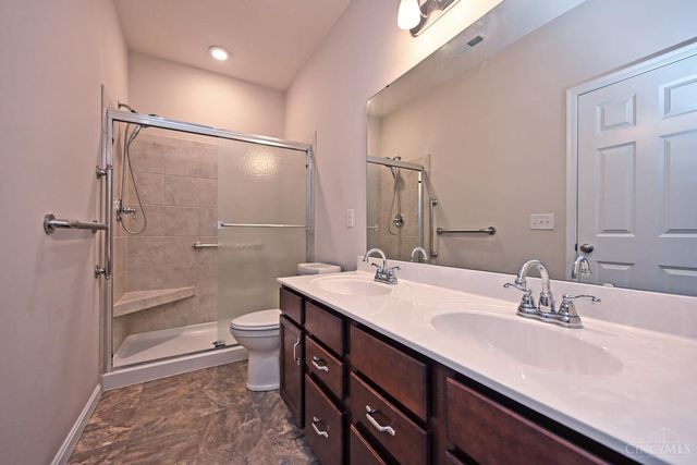 2122 Hickory Park Circle, Batavia Twp, OH 45103