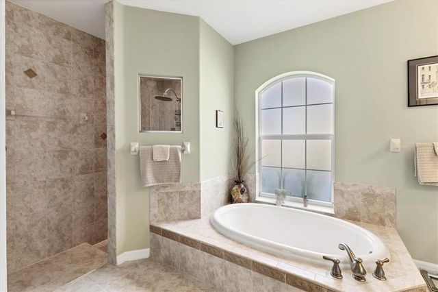 18 MEDALIST TERRACE, Rotonda West, FL 33947
