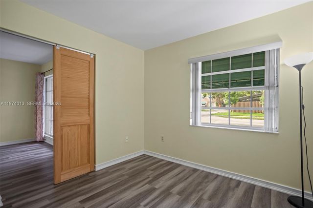 12261 Lake Loop Rd, Cooper City, FL 33330